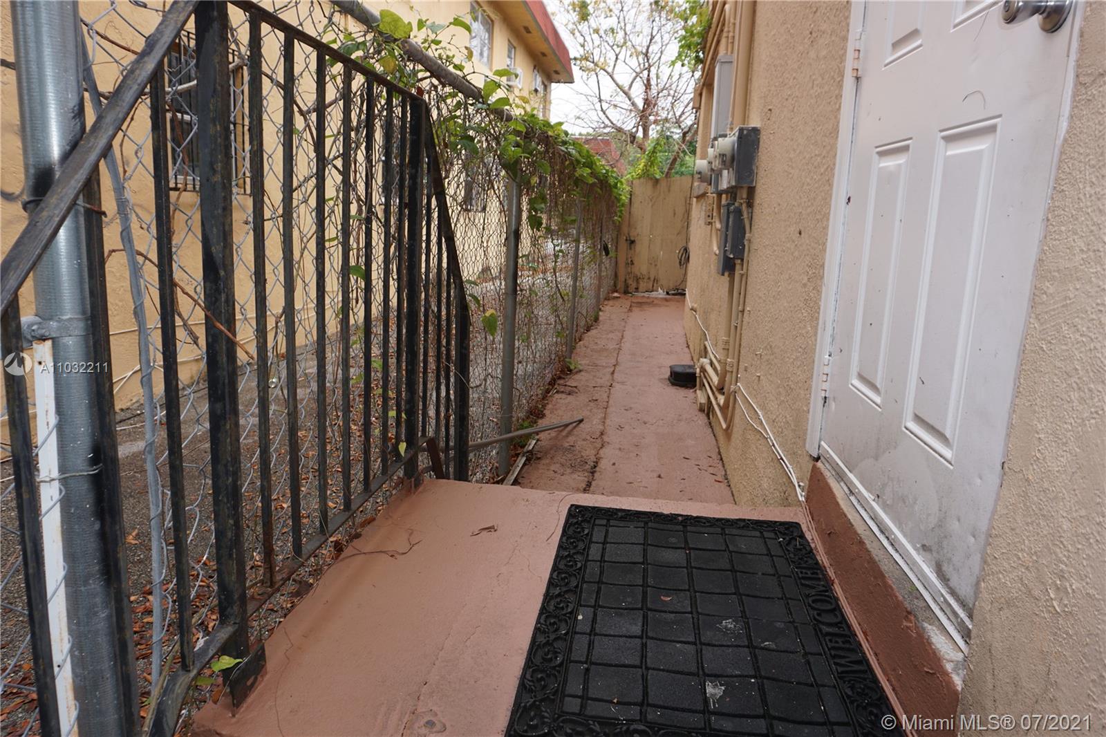 See details / 2978 sq. ft. $ 2021-04-23 0 Photo