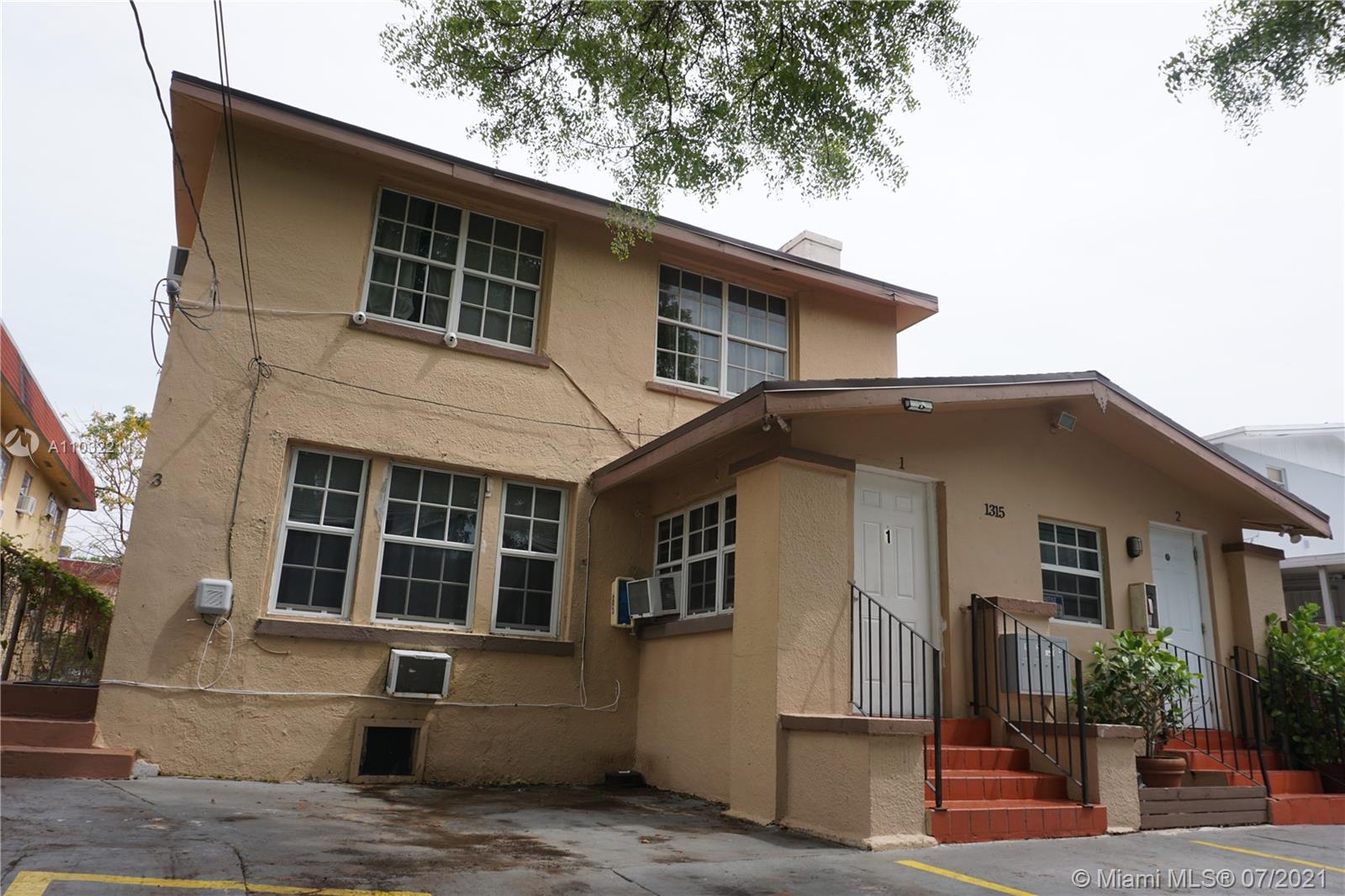 See details / 2978 sq. ft. $ 2021-04-23 0 Photo