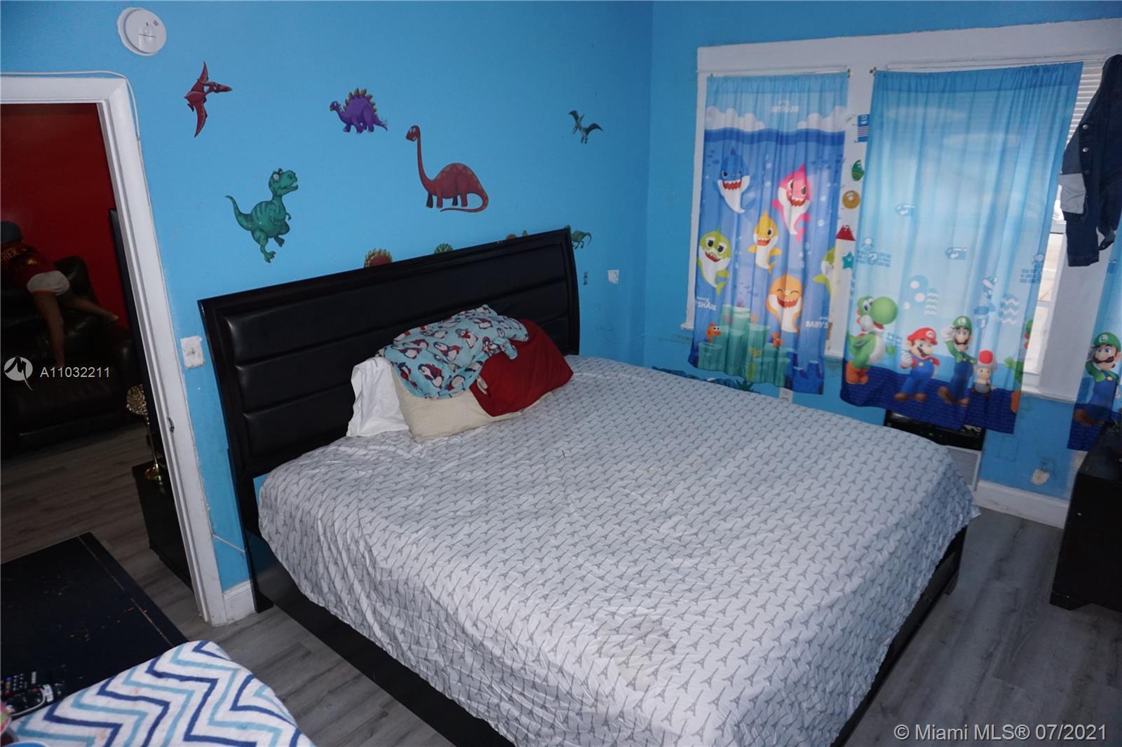 See details / 2978 sq. ft. $ 2021-04-23 0 Photo