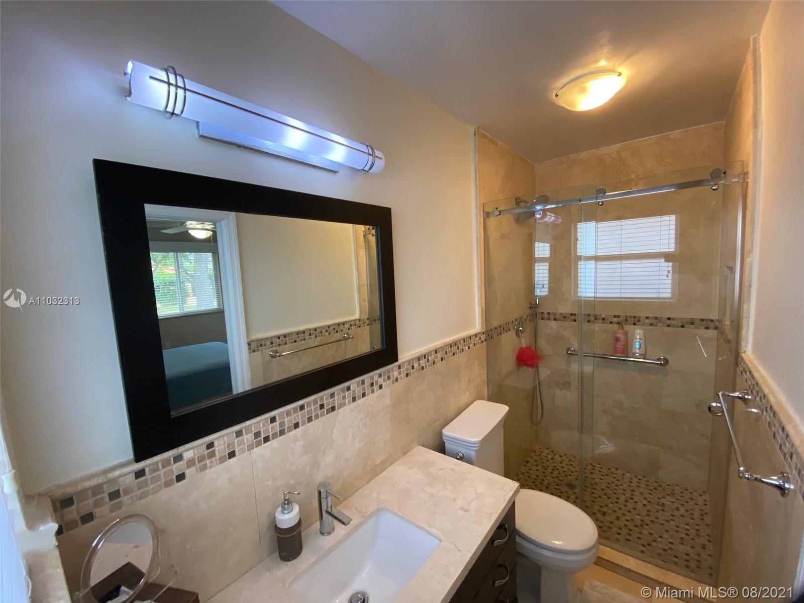 See details 3 / 2 1683 sq. ft. $ 2021-05-10 0 Photo