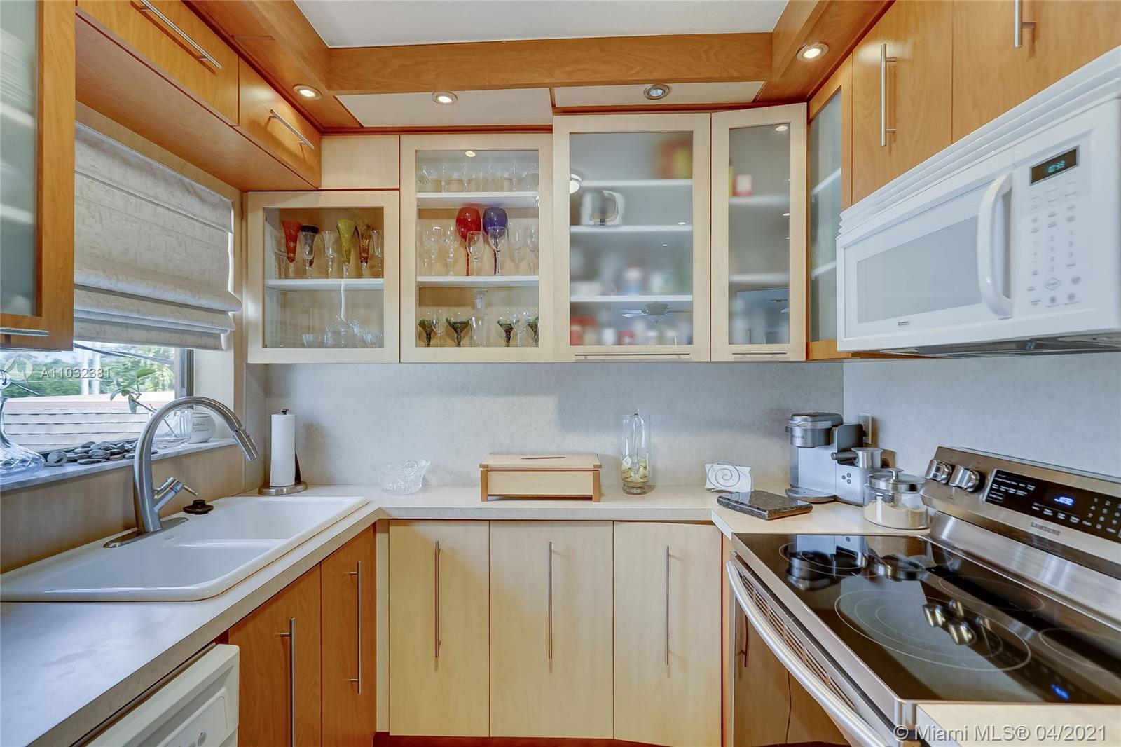 See details / 2641 sq. ft. $ 2021-04-23 0 Photo