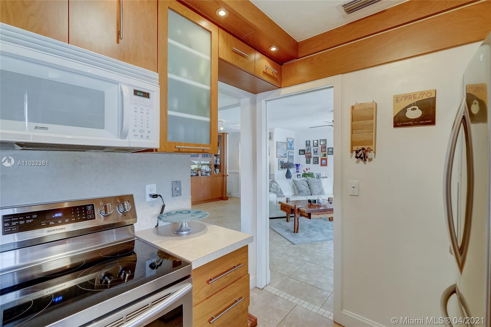 See details / 2641 sq. ft. $ 2021-04-23 0 Photo