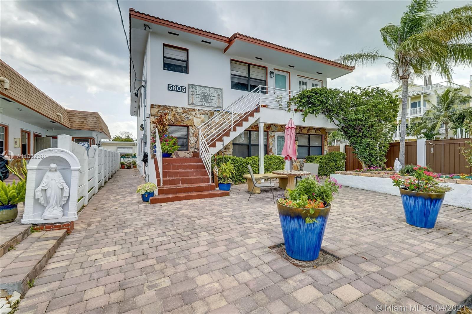 See details / 2641 sq. ft. $ 2021-04-23 0 Photo