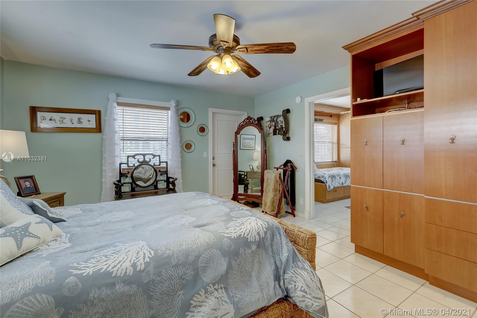 See details / 2641 sq. ft. $ 2021-04-23 0 Photo