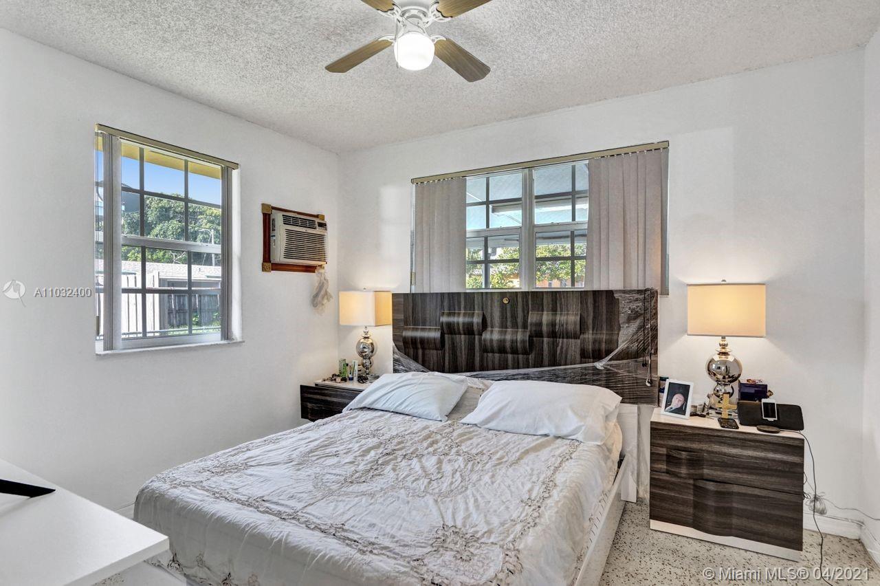 See details / 1050 sq. ft. $ 2021-04-23 0 Photo