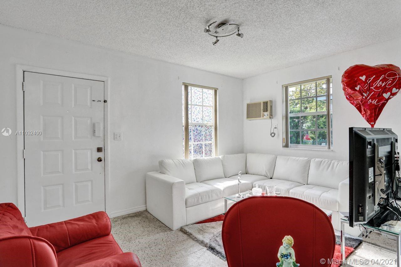 See details / 1050 sq. ft. $ 2021-04-23 0 Photo