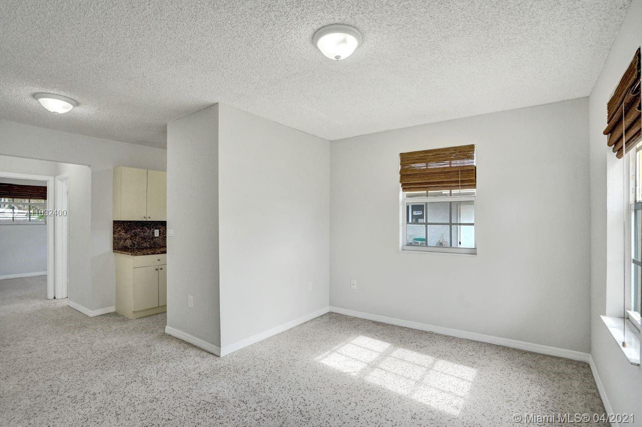 See details / 1050 sq. ft. $ 2021-04-23 0 Photo