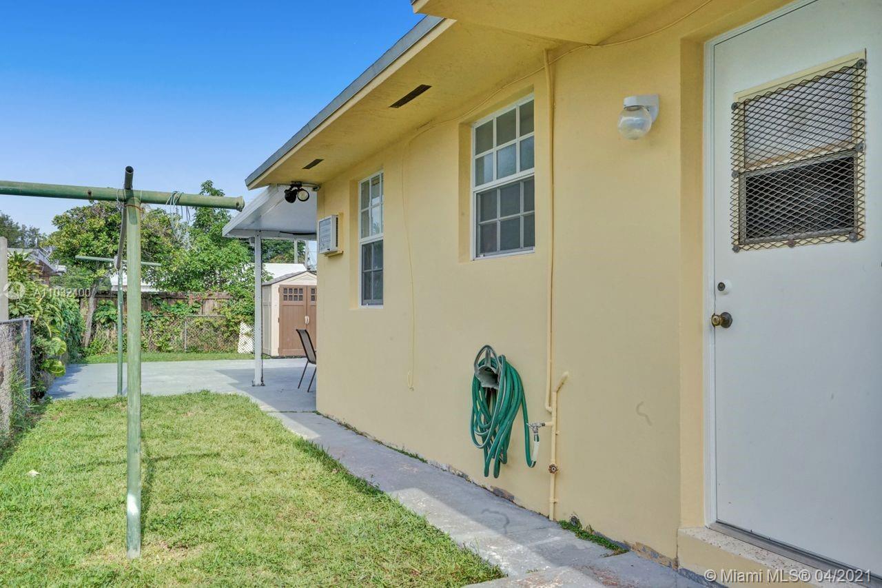 See details / 1050 sq. ft. $ 2021-04-23 0 Photo