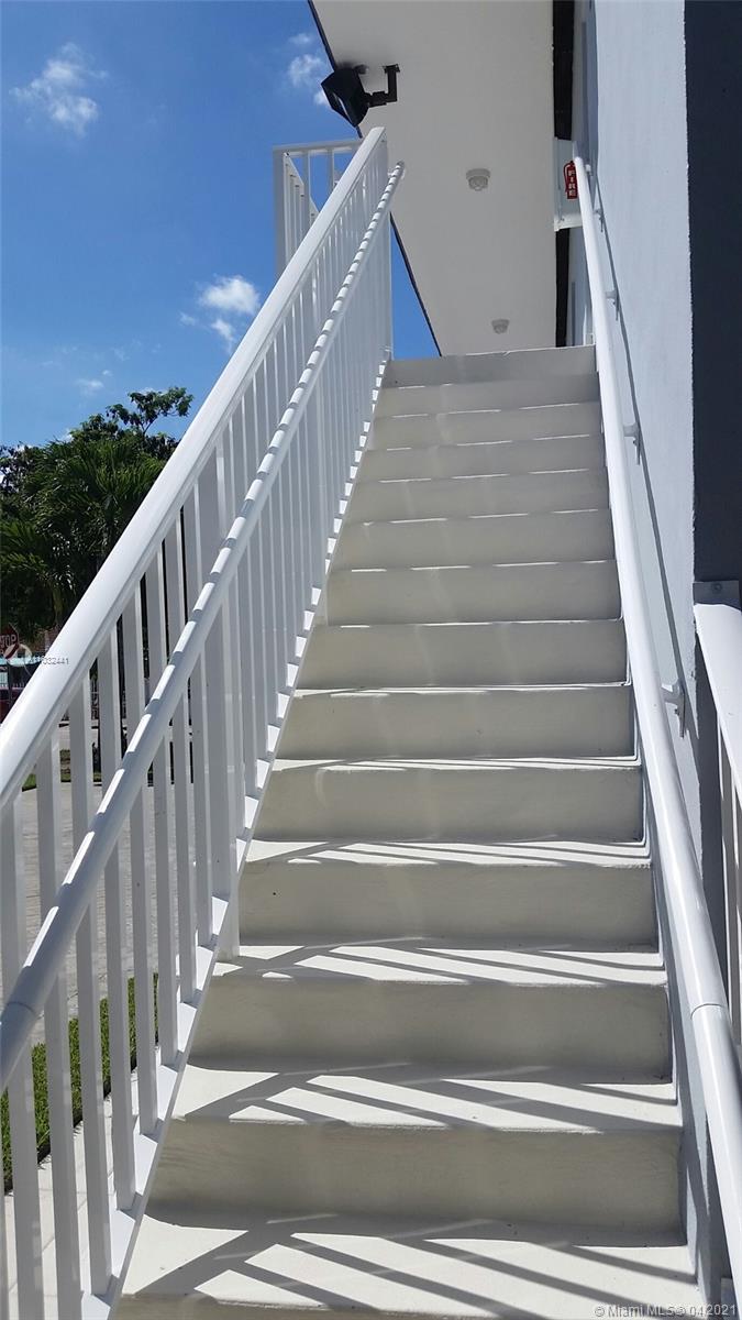 See details / sq. ft. $ 2021-04-23 0 Photo
