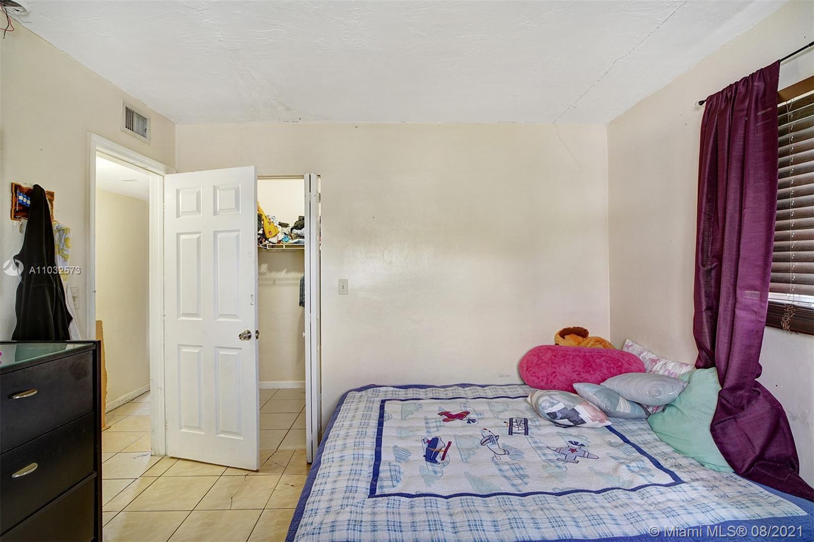 See details / 3456 sq. ft. $ 2021-04-24 0 Photo
