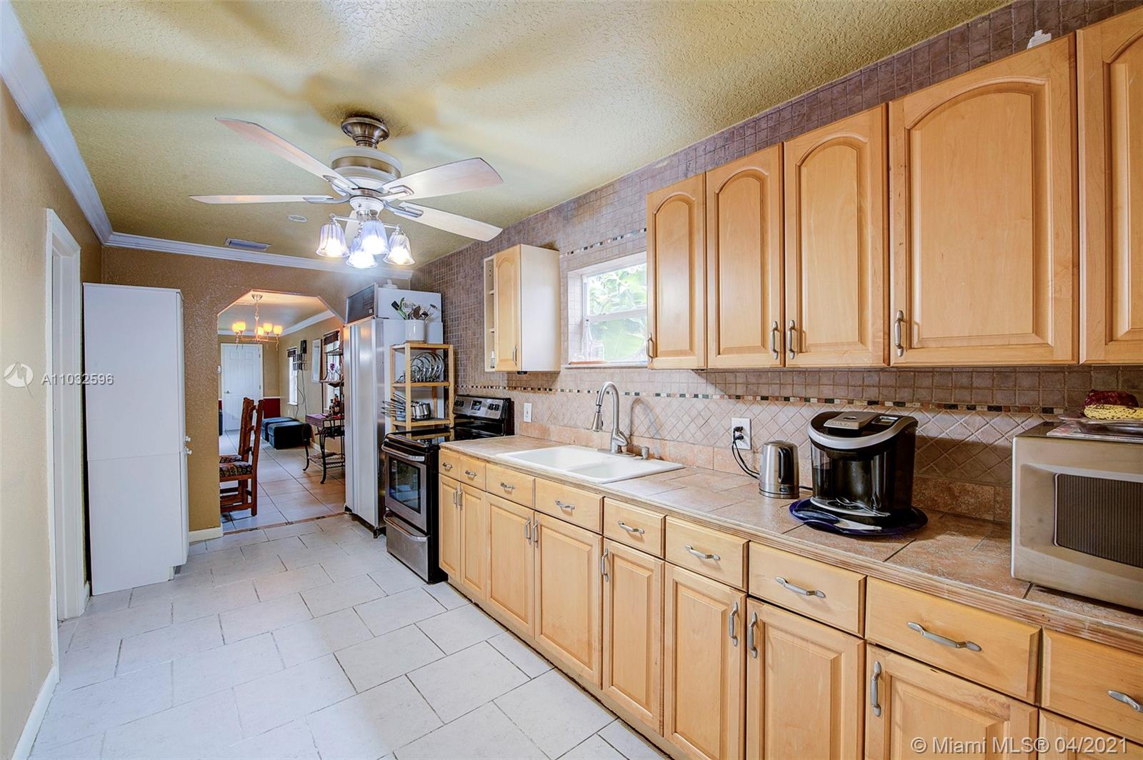 See details / 1184 sq. ft. $ 2021-04-24 0 Photo