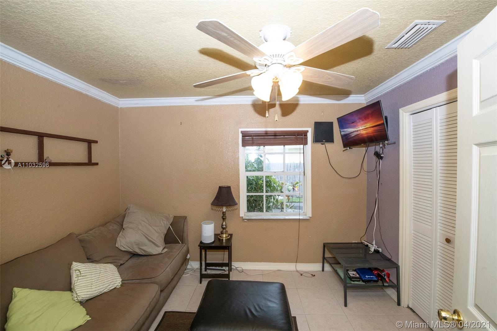 See details / 1184 sq. ft. $ 2021-04-24 0 Photo