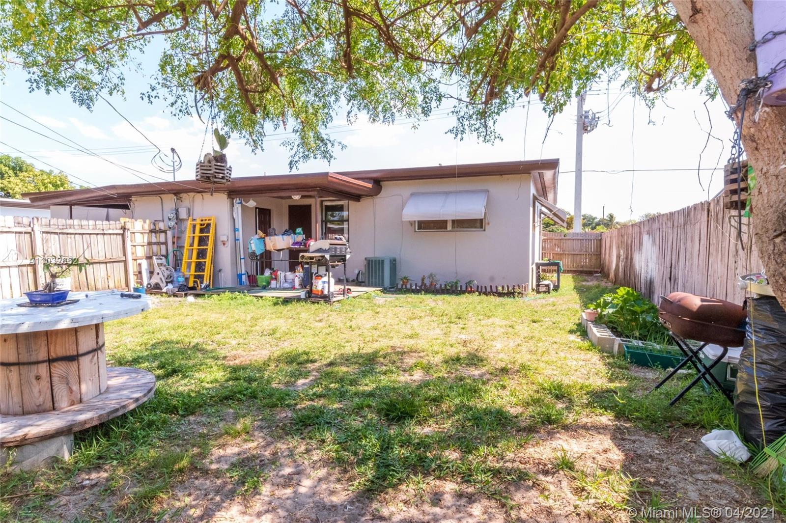 See details / 1856 sq. ft. $ 2021-04-25 0 Photo