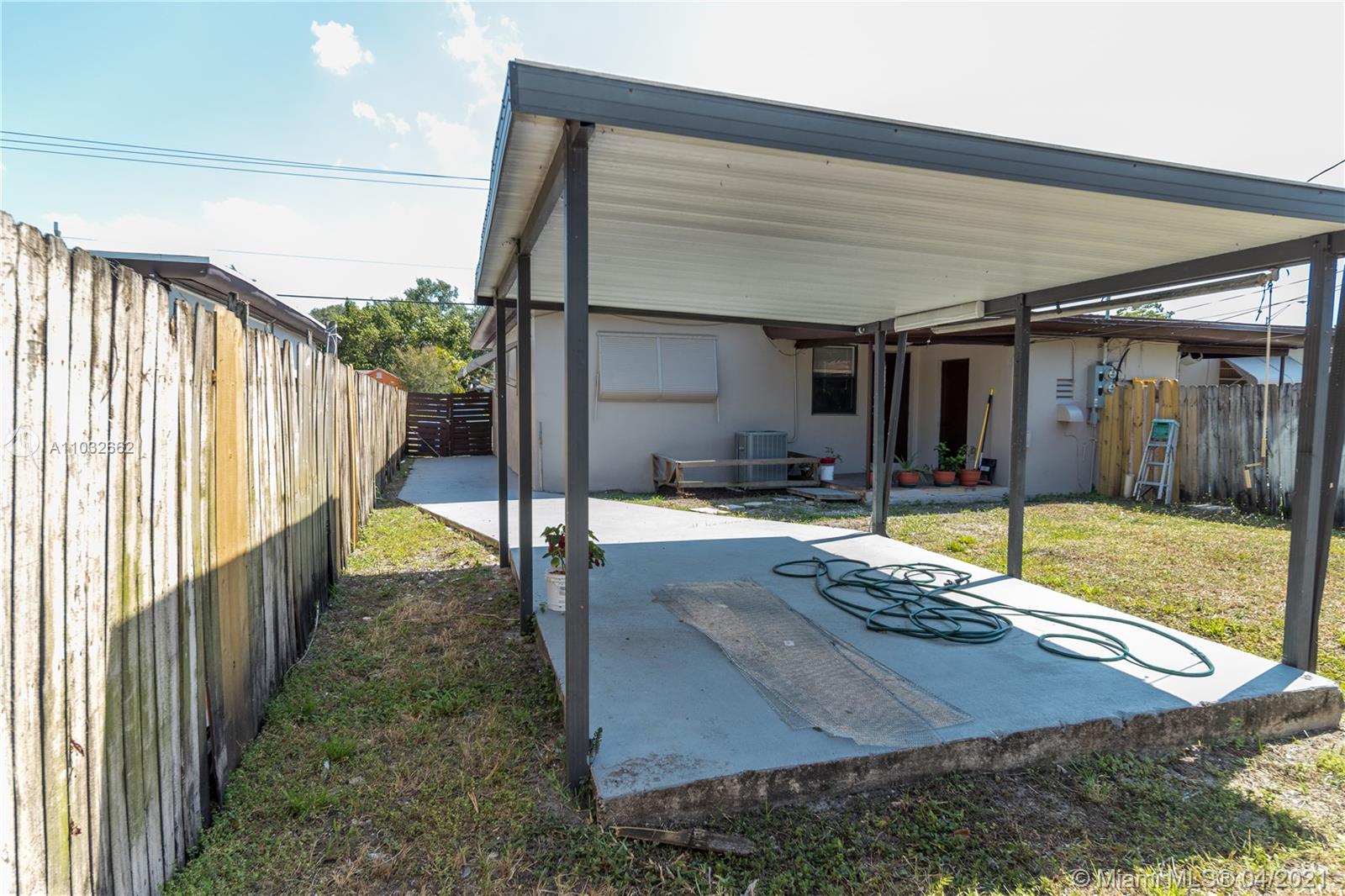 See details / 1856 sq. ft. $ 2021-04-25 0 Photo
