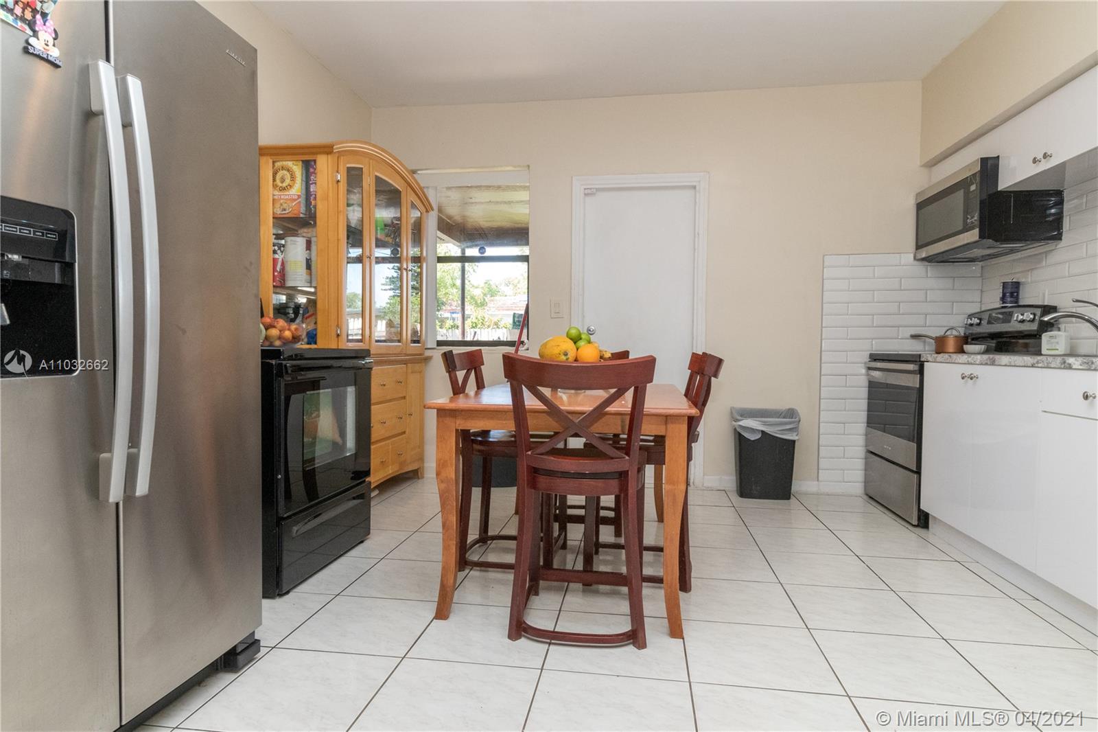 See details / 1856 sq. ft. $ 2021-04-25 0 Photo