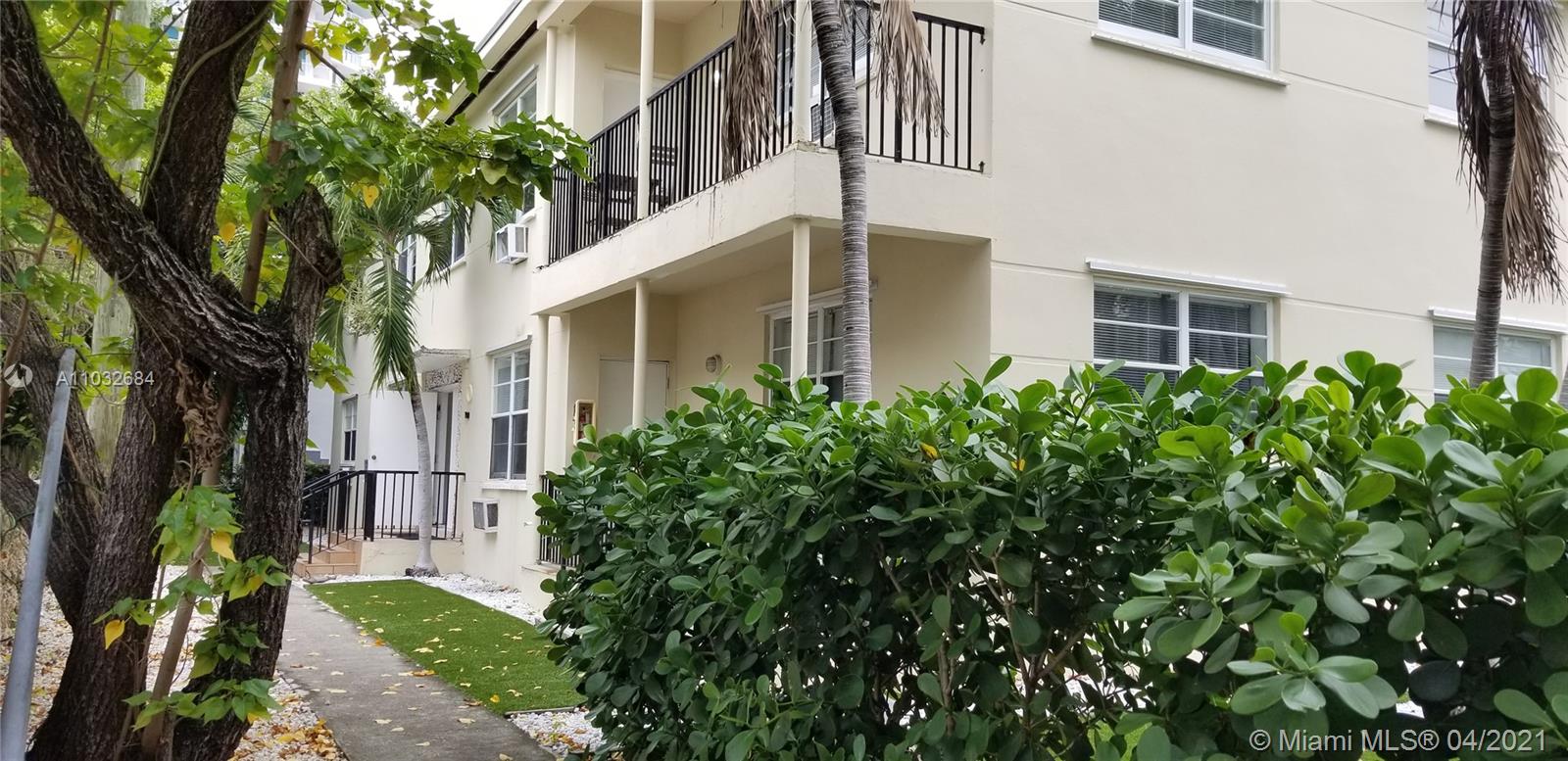 See details / 4148 sq. ft. $ 2021-04-24 0 Photo