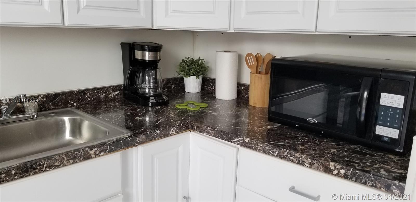 See details / 4148 sq. ft. $ 2021-04-24 0 Photo