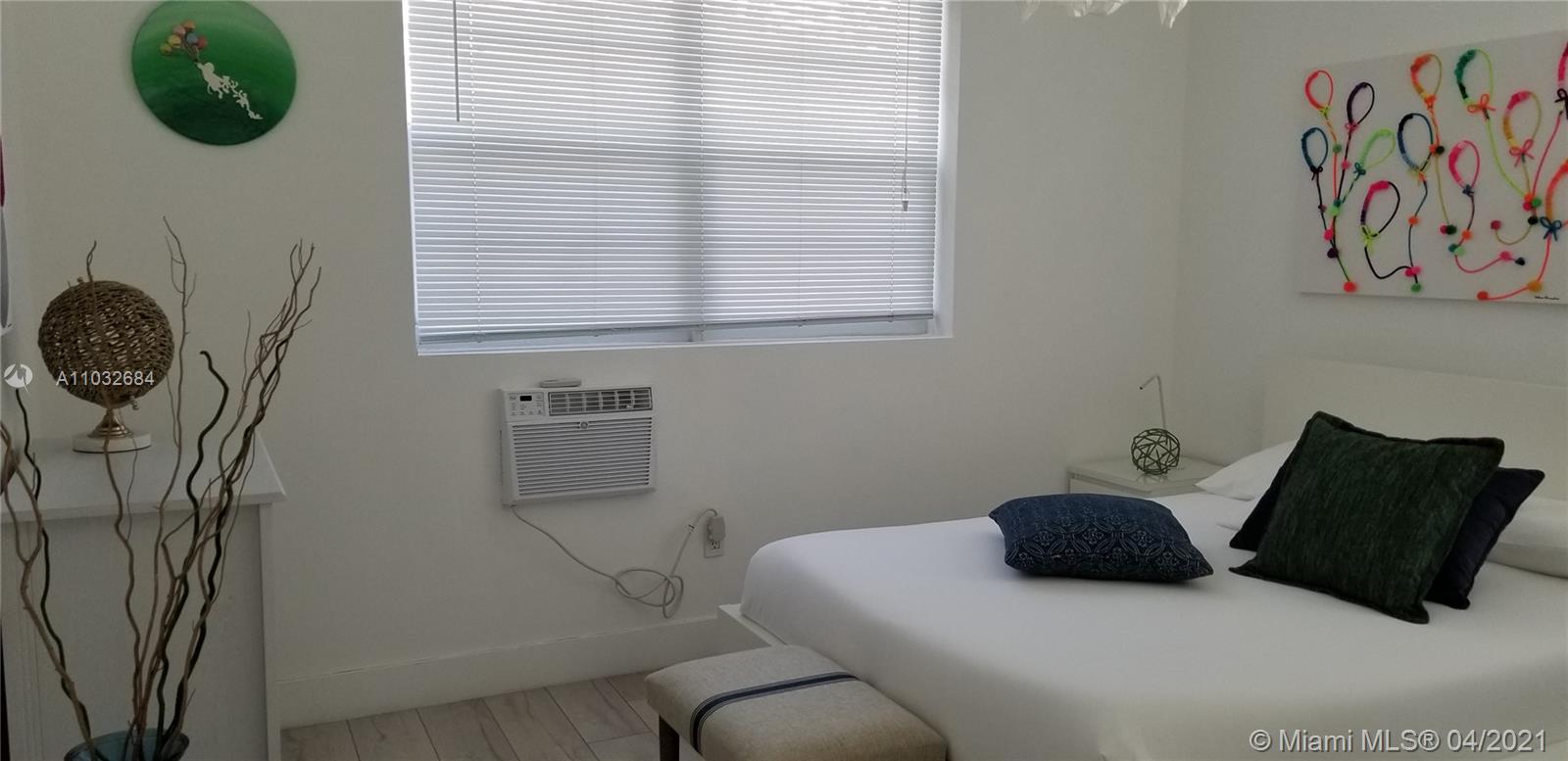 See details / 4148 sq. ft. $ 2021-04-24 0 Photo