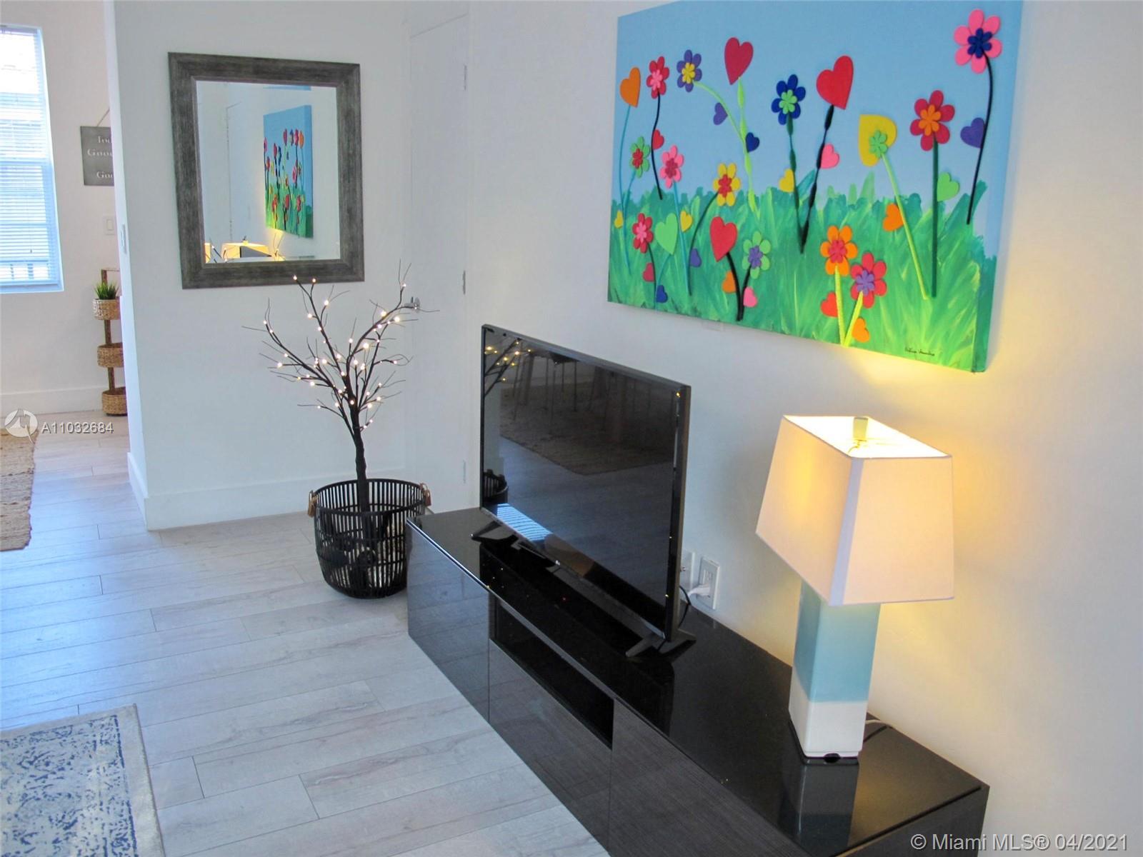 See details / 4148 sq. ft. $ 2021-04-24 0 Photo