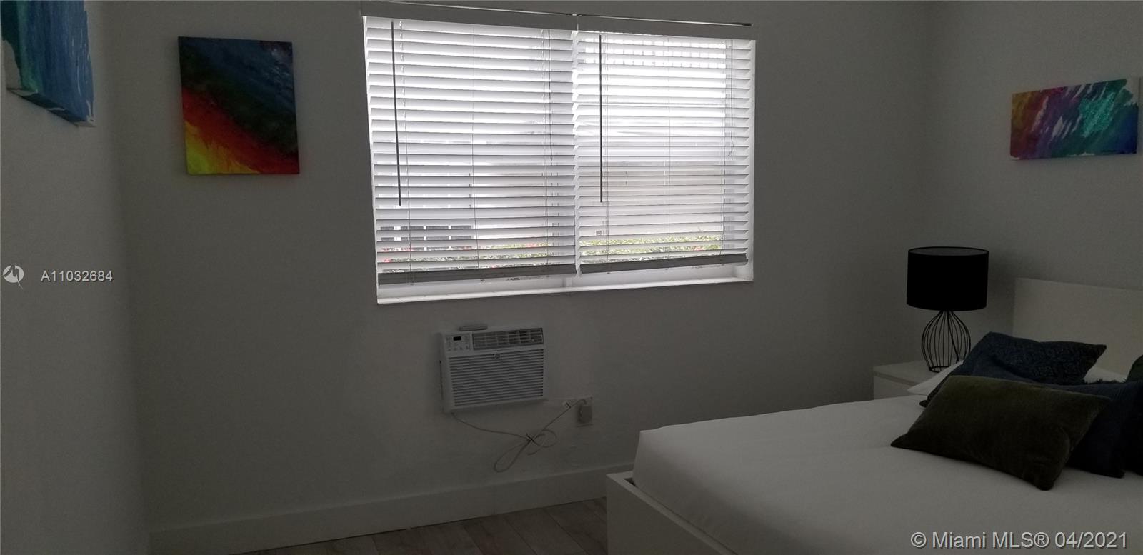 See details / 4148 sq. ft. $ 2021-04-24 0 Photo