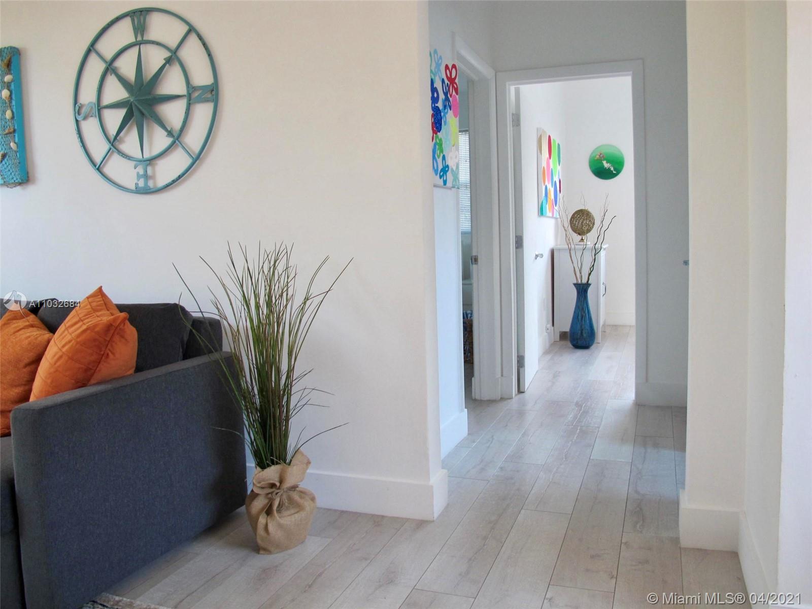 See details / 4148 sq. ft. $ 2021-04-24 0 Photo