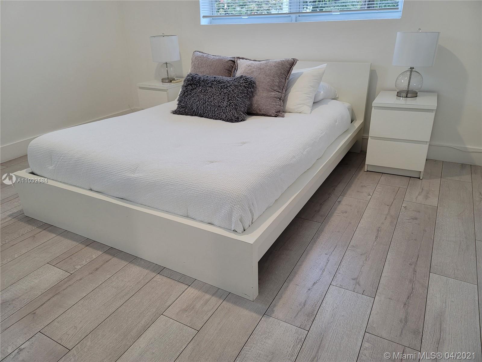 See details / 4148 sq. ft. $ 2021-04-24 0 Photo