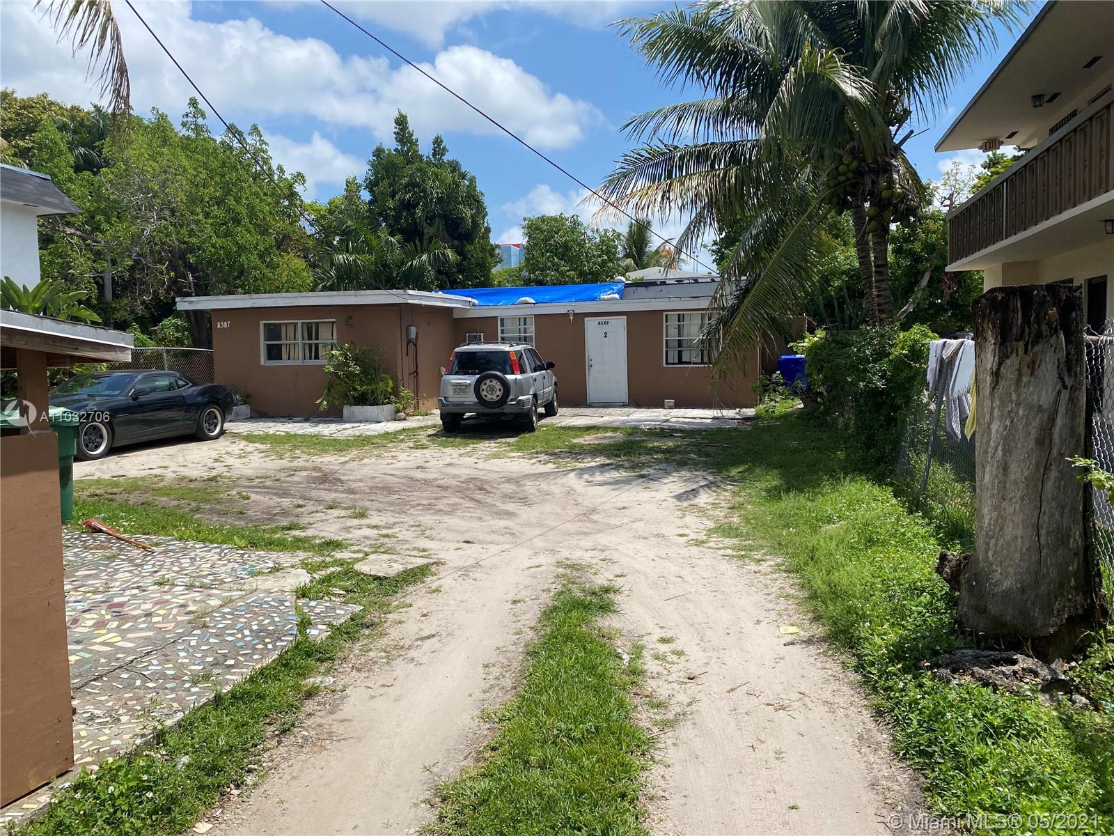 See details / 1832 sq. ft. $ 2021-04-25 0 Photo
