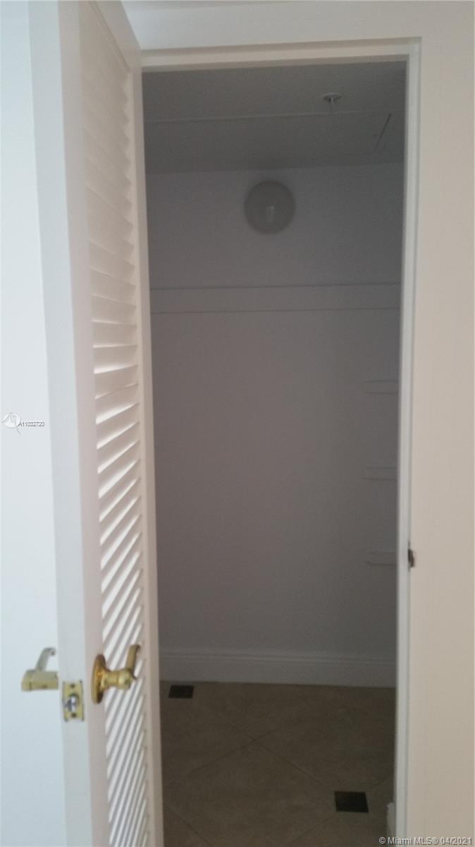 Photo of 3000 Ocean Dr #1122, Hollywood, Florida, 33019 -