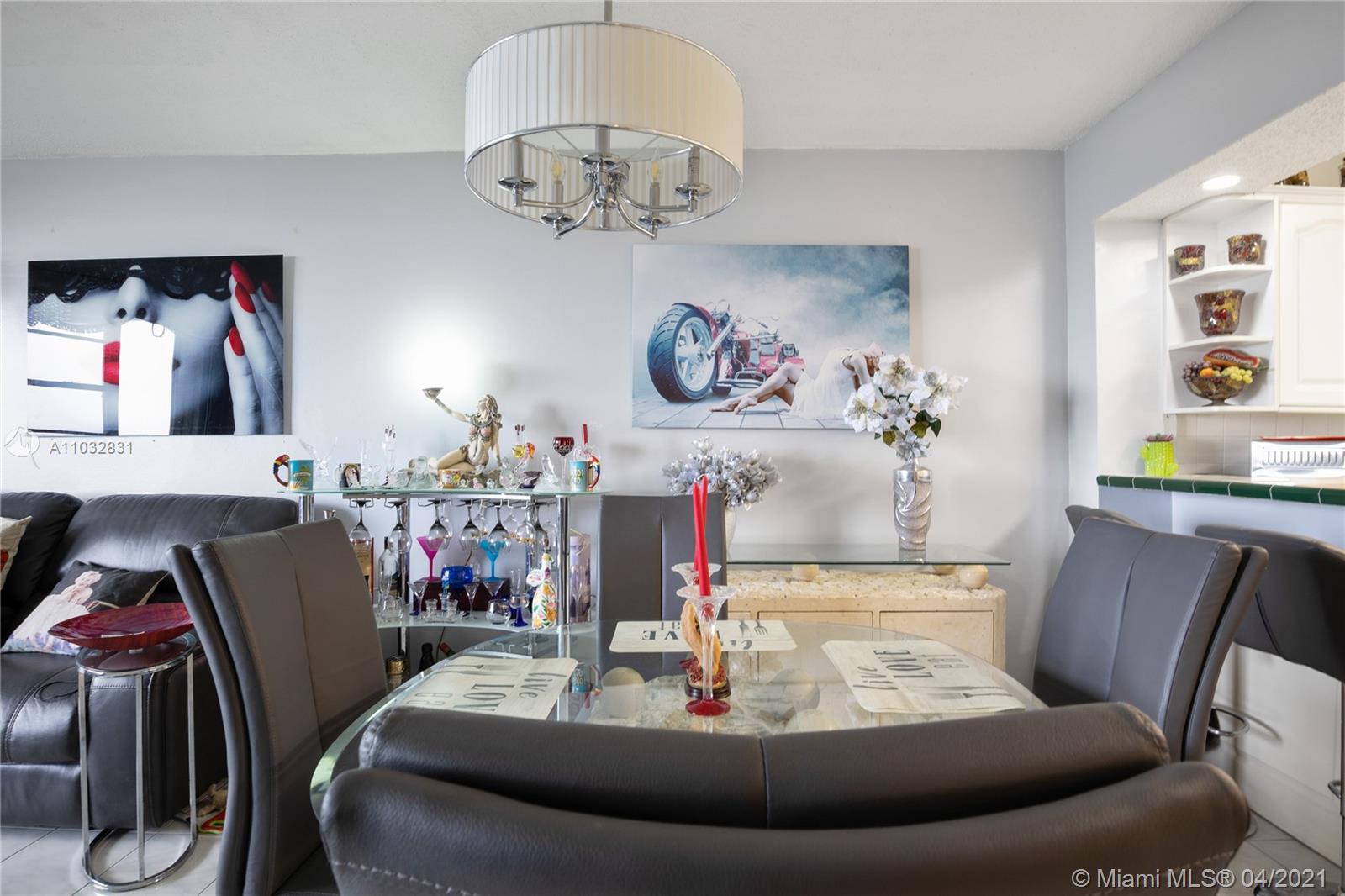 Photo of 3725 Ocean Dr #414, Hollywood, Florida, 33019 -