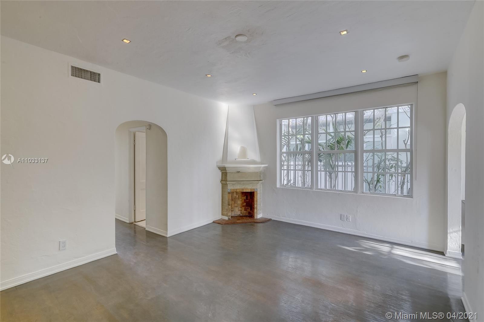 See details / 3540 sq. ft. $ 2021-04-26 0 Photo