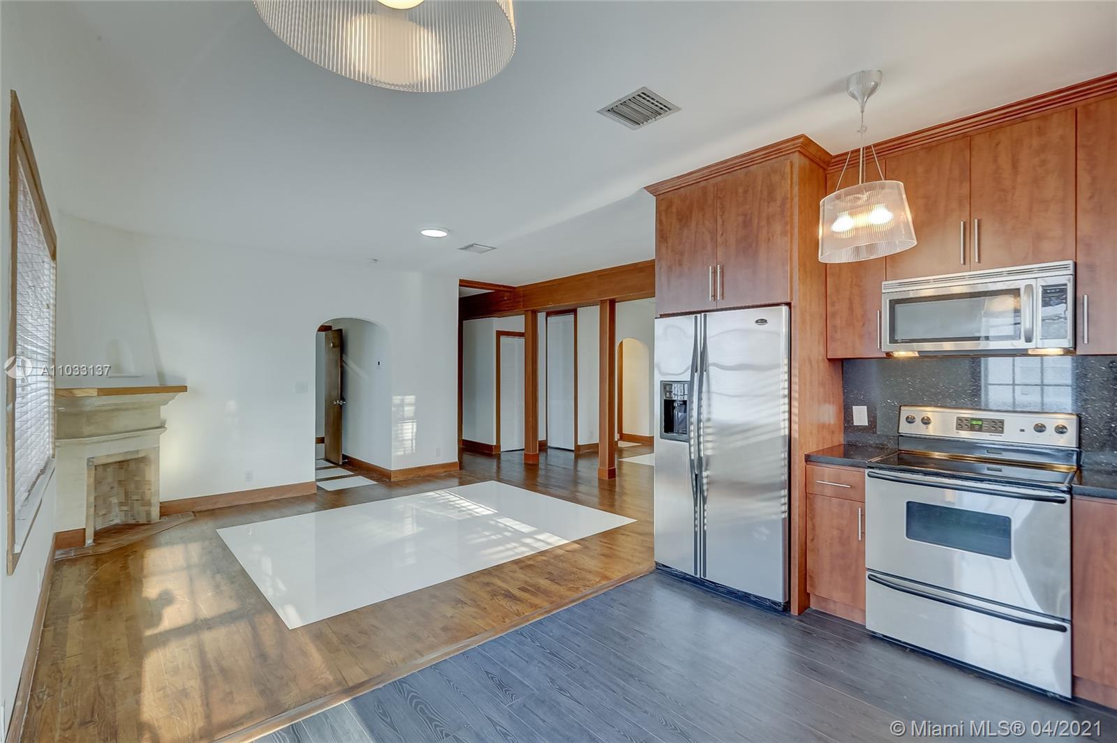 See details / 3540 sq. ft. $ 2021-04-26 0 Photo