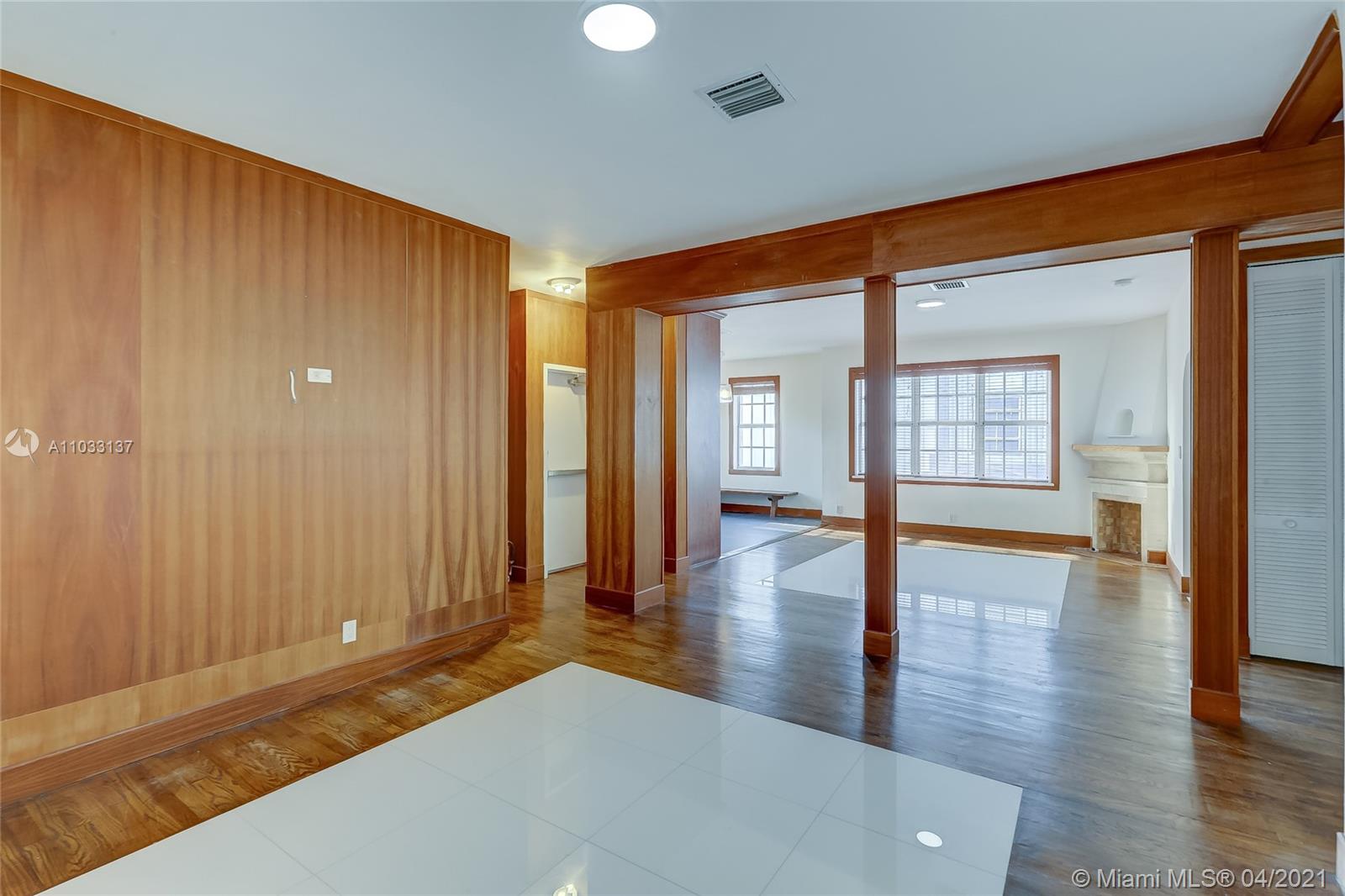 See details / 3540 sq. ft. $ 2021-04-26 0 Photo