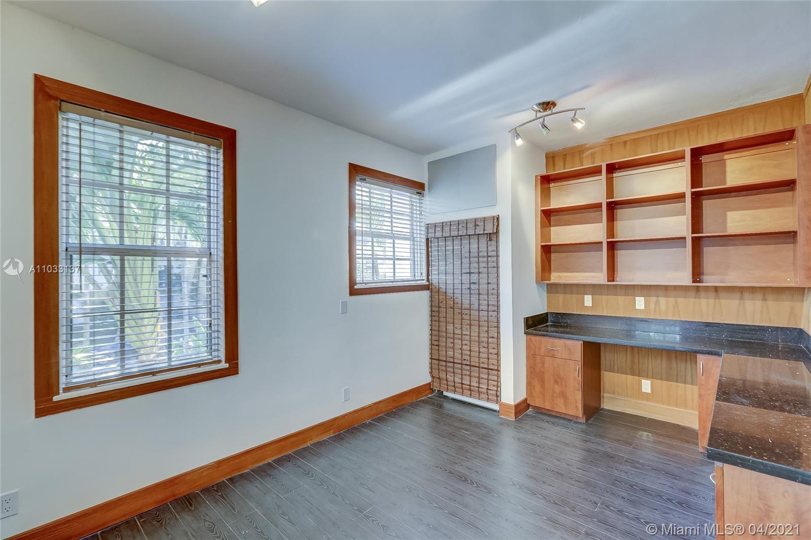 See details / 3540 sq. ft. $ 2021-04-26 0 Photo