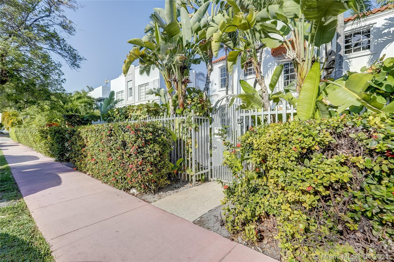 See details / 3540 sq. ft. $ 2021-04-26 0 Photo