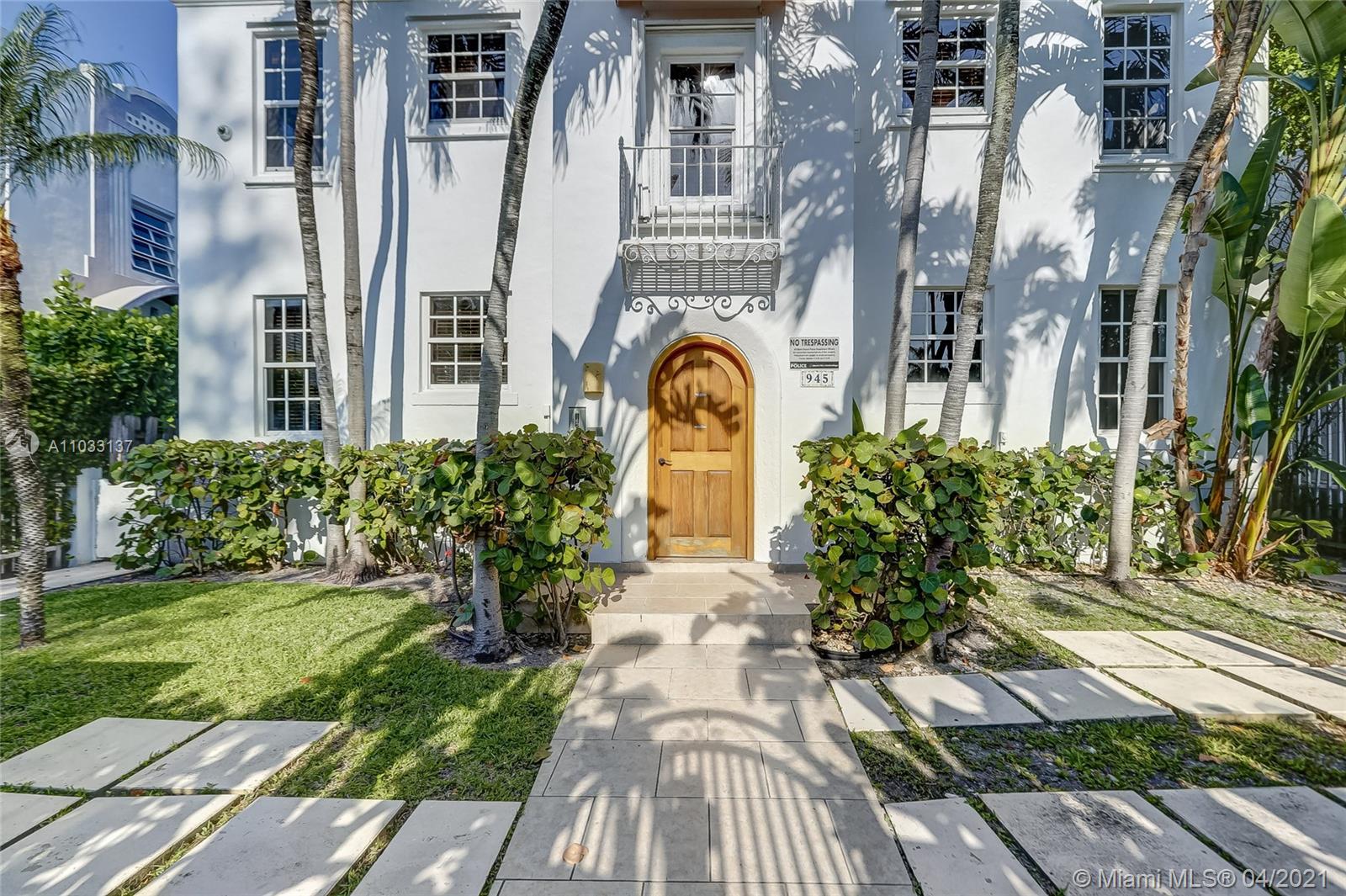 See details / 3540 sq. ft. $ 2021-04-26 0 Photo