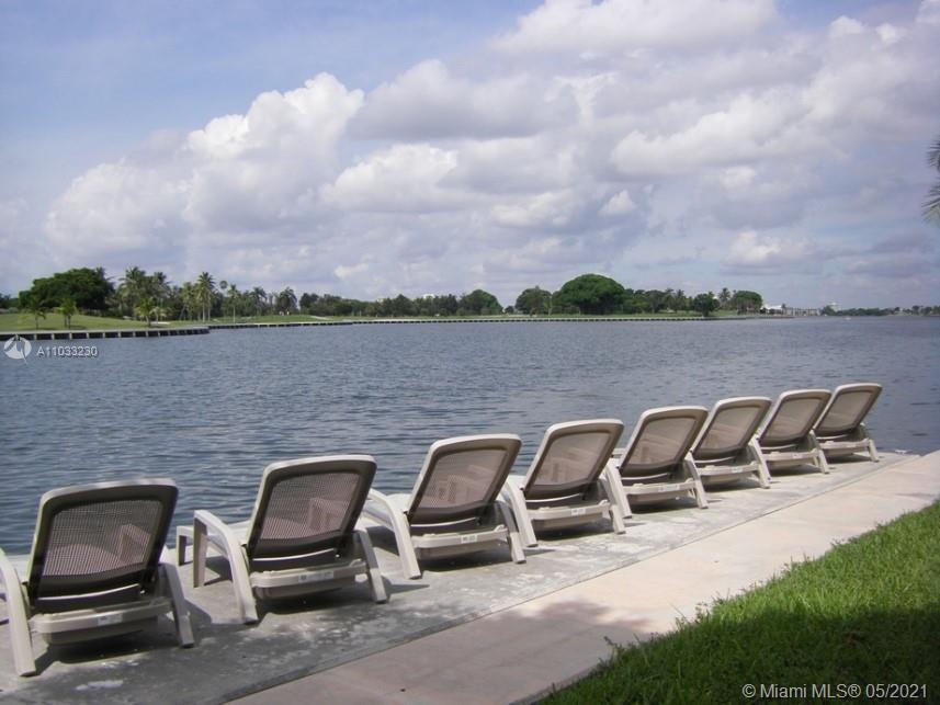 See details / 9069 sq. ft. $ 2021-04-28 0 Photo