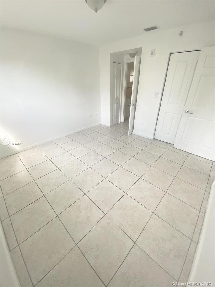 See details / sq. ft. $ 2021-04-26 0 Photo