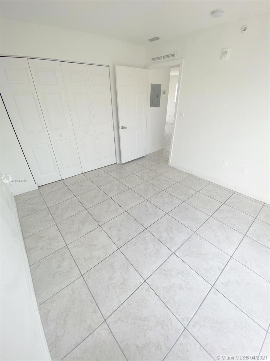 See details / sq. ft. $ 2021-04-26 0 Photo