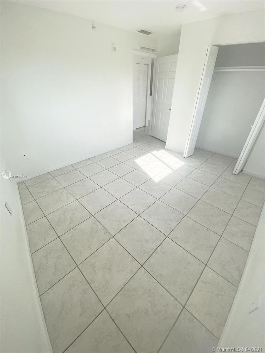 See details / sq. ft. $ 2021-04-26 0 Photo