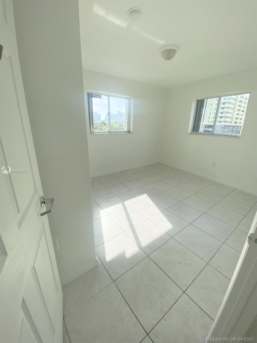 See details / sq. ft. $ 2021-04-26 0 Photo