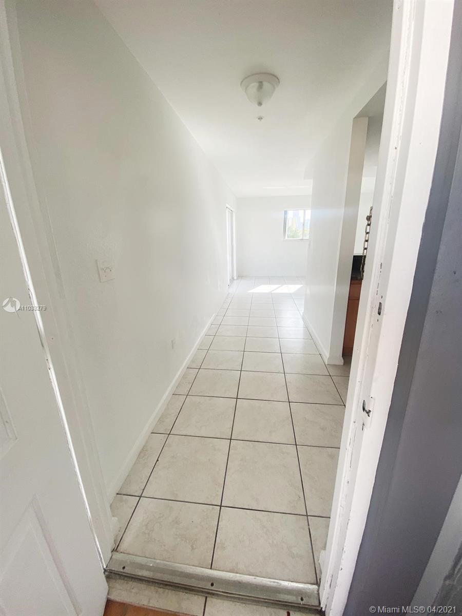 See details / sq. ft. $ 2021-04-26 0 Photo