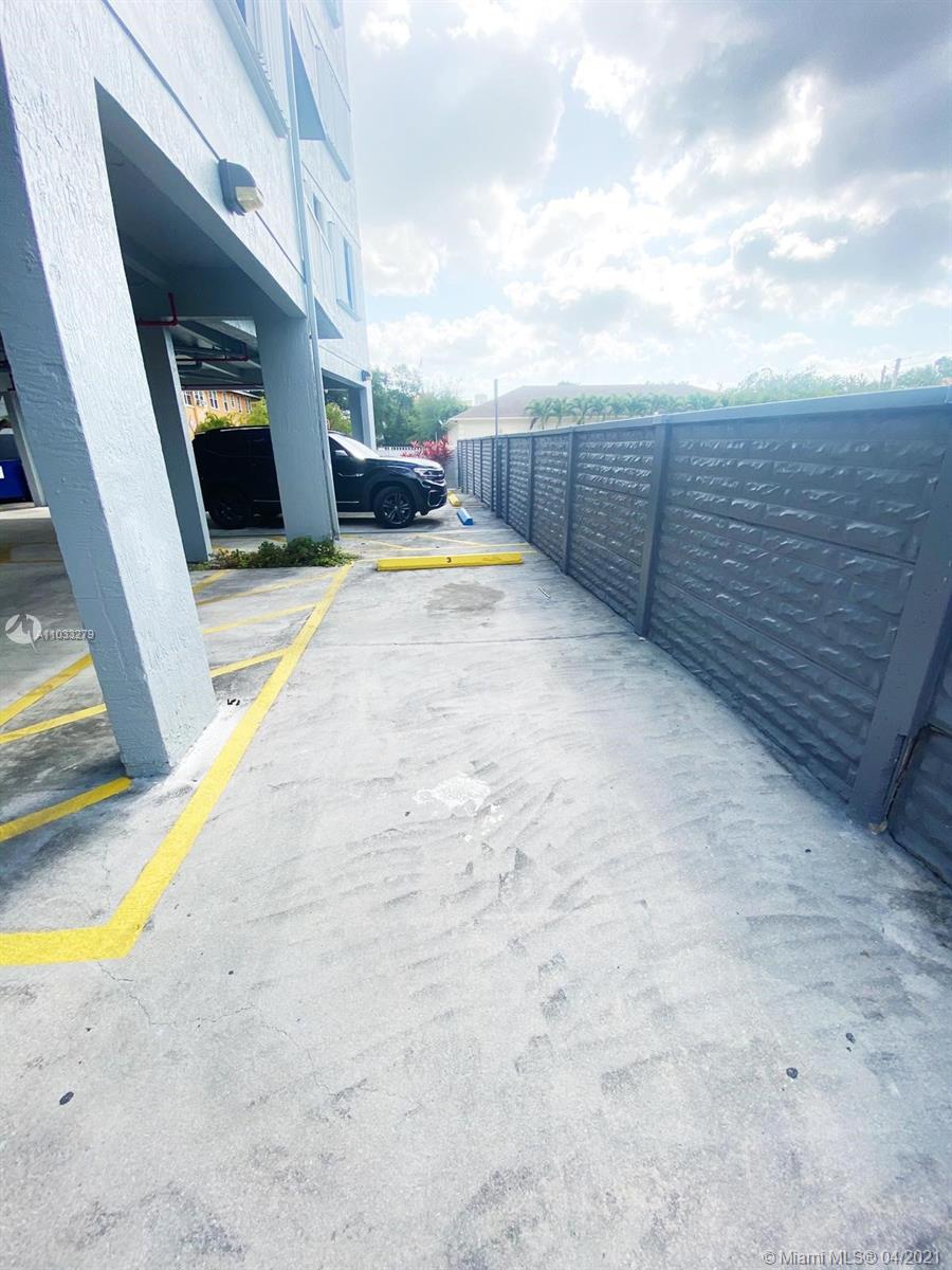 See details / sq. ft. $ 2021-04-26 0 Photo