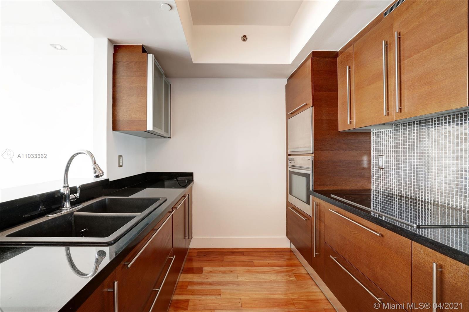 Photo of 450 Alton Rd #1610, Miami Beach, Florida, 33139 -