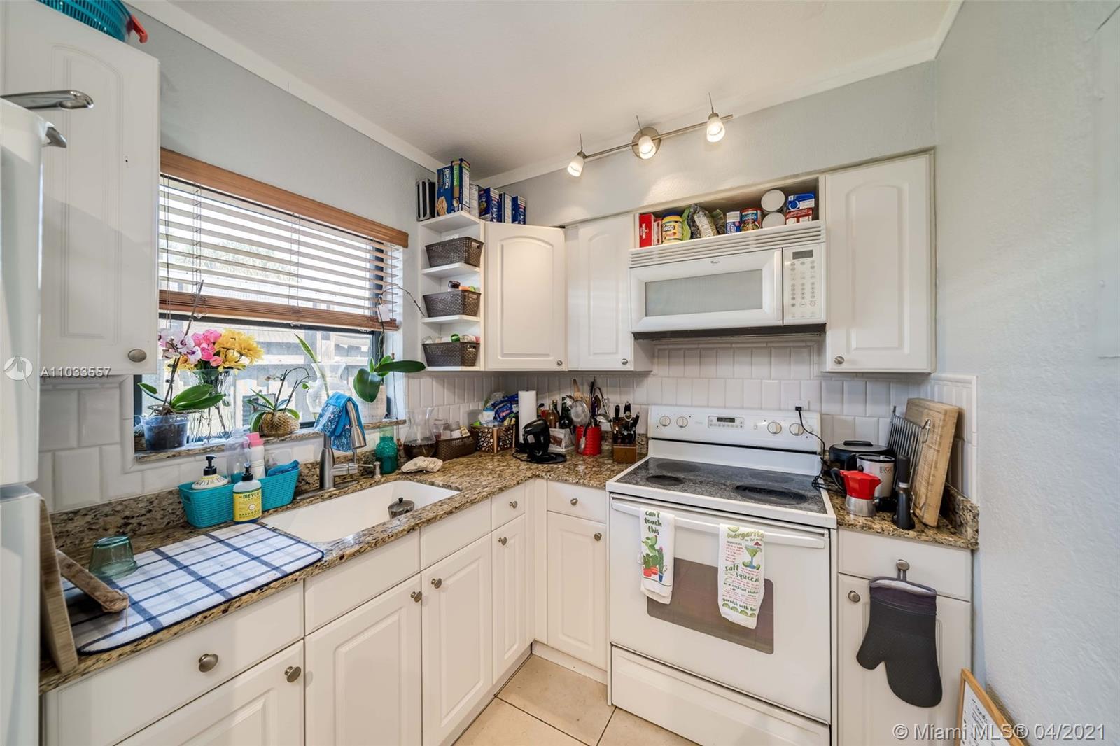 See details / 2787 sq. ft. $ 2021-04-27 0 Photo