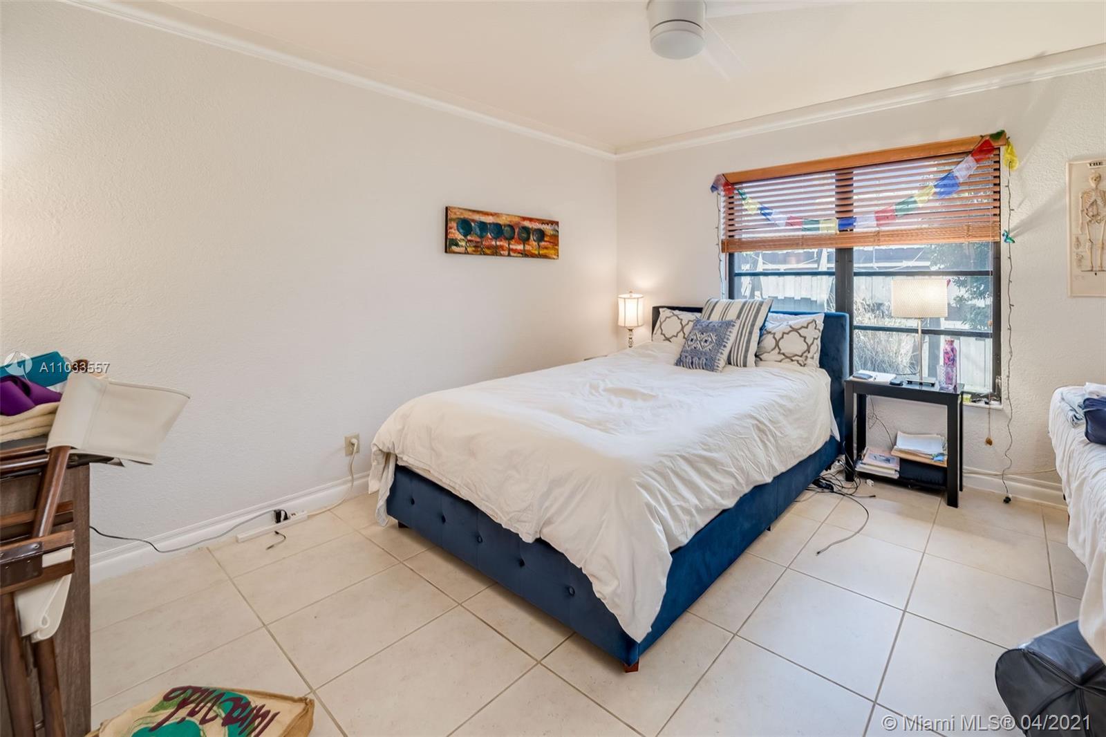 See details / 2787 sq. ft. $ 2021-04-27 0 Photo