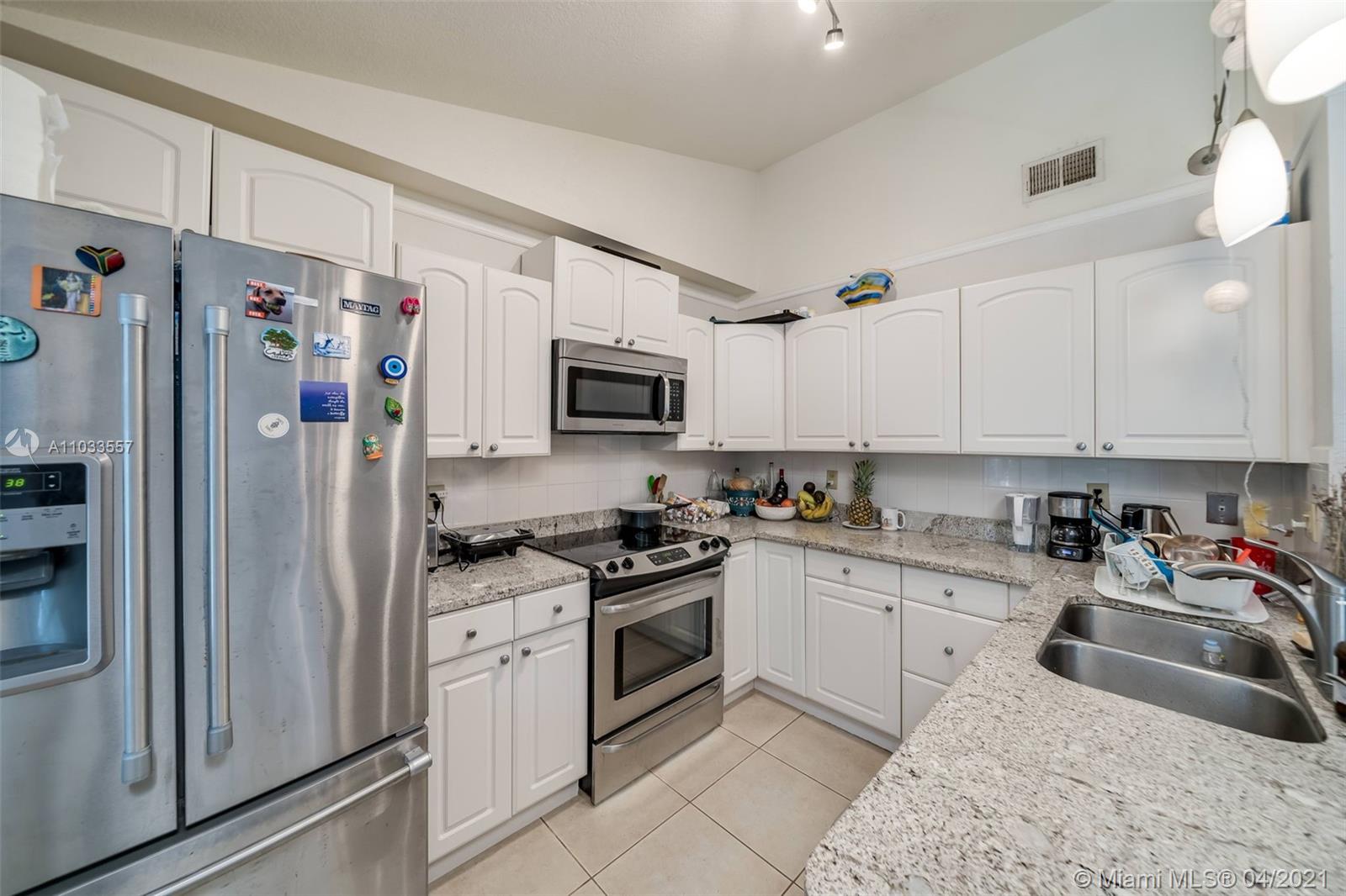 See details / 2787 sq. ft. $ 2021-04-27 0 Photo