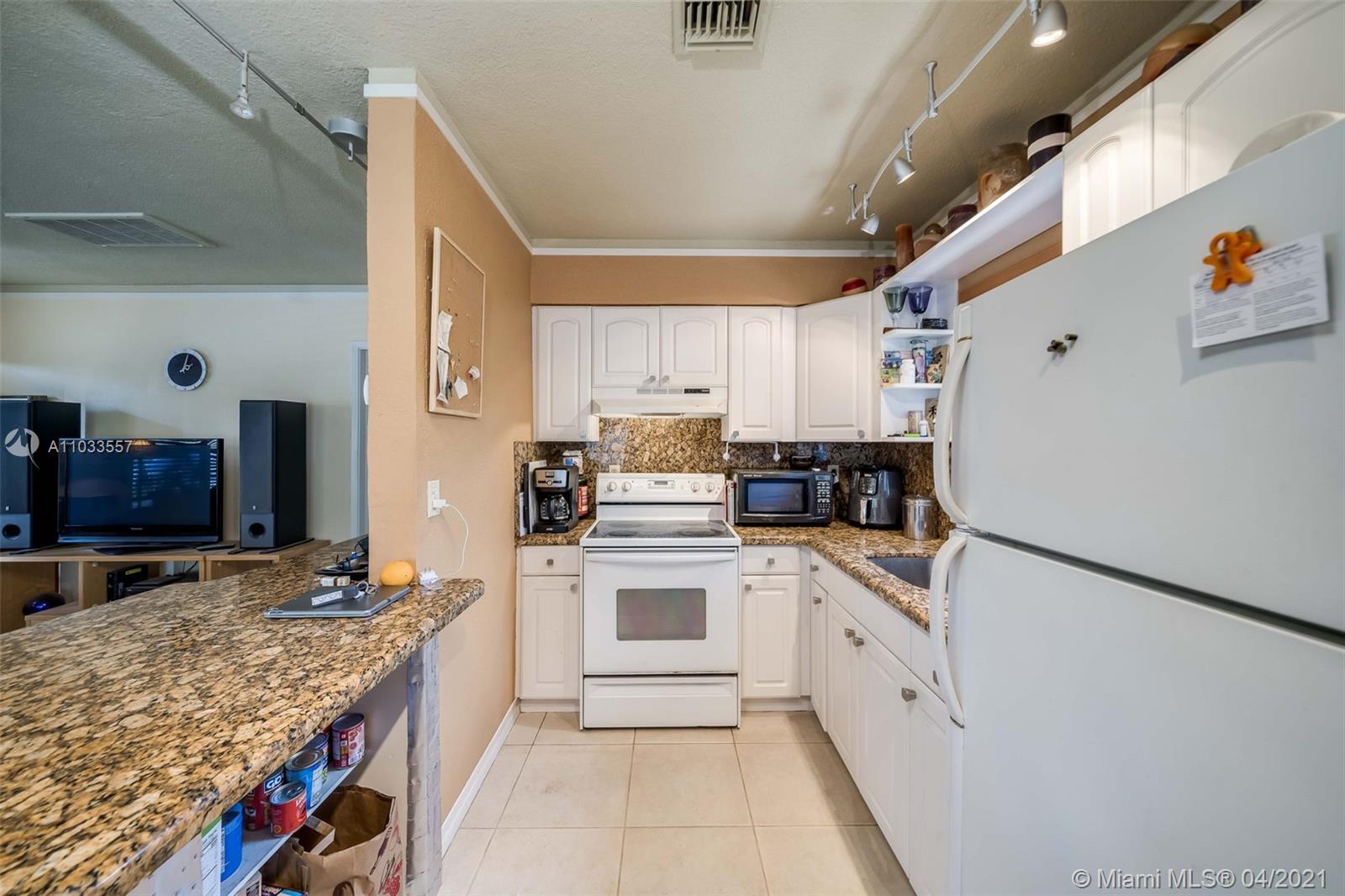 See details / 2787 sq. ft. $ 2021-04-27 0 Photo