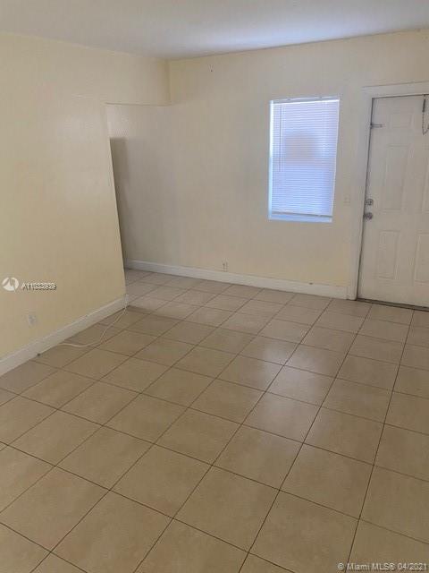 See details / 2720 sq. ft. $ 2021-04-27 0 Photo