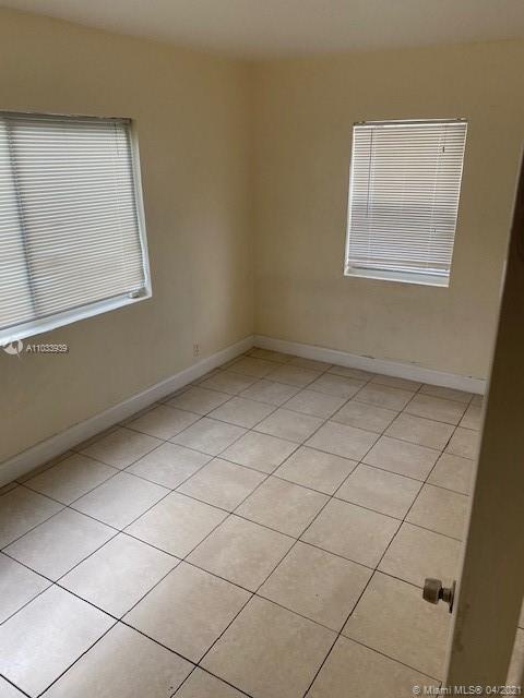 See details / 2720 sq. ft. $ 2021-04-27 0 Photo