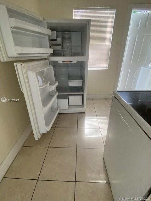 See details / 2720 sq. ft. $ 2021-04-27 0 Photo